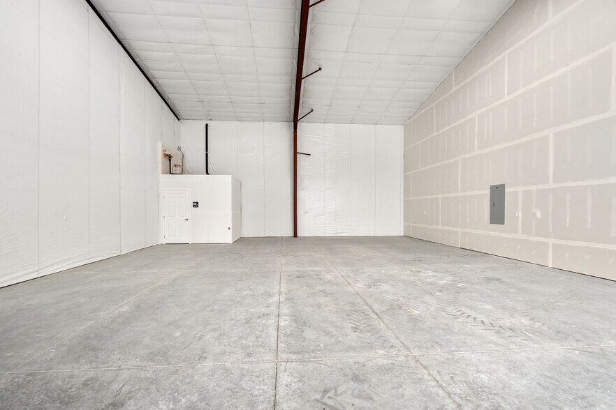 13608 W Highway 53, Rathdrum, ID à vendre - Photo du bâtiment - Image 2 de 12