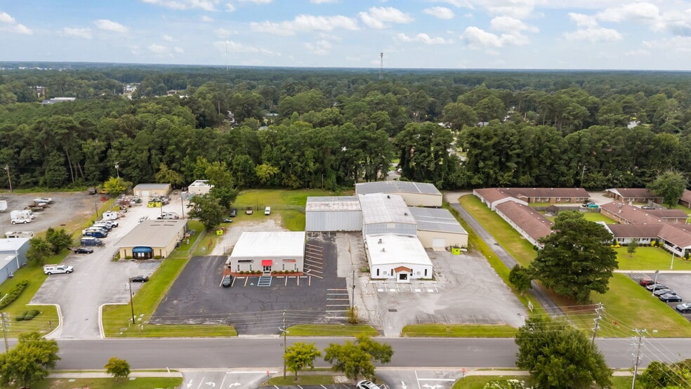2911 Brunswick Ave, New Bern, NC à vendre - Photo du bâtiment - Image 3 de 15