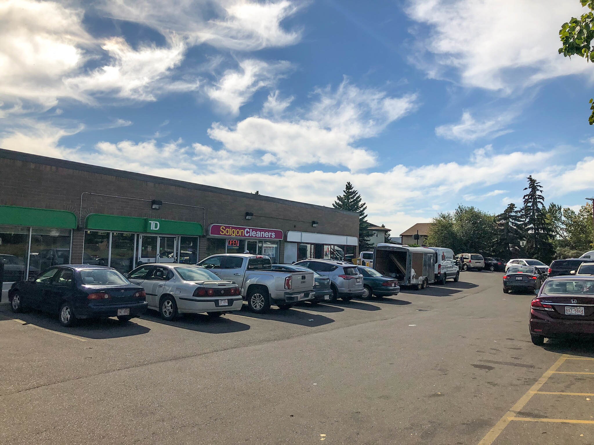 4415 Memorial Dr E, Calgary, AB for sale Building Photo- Image 1 of 1