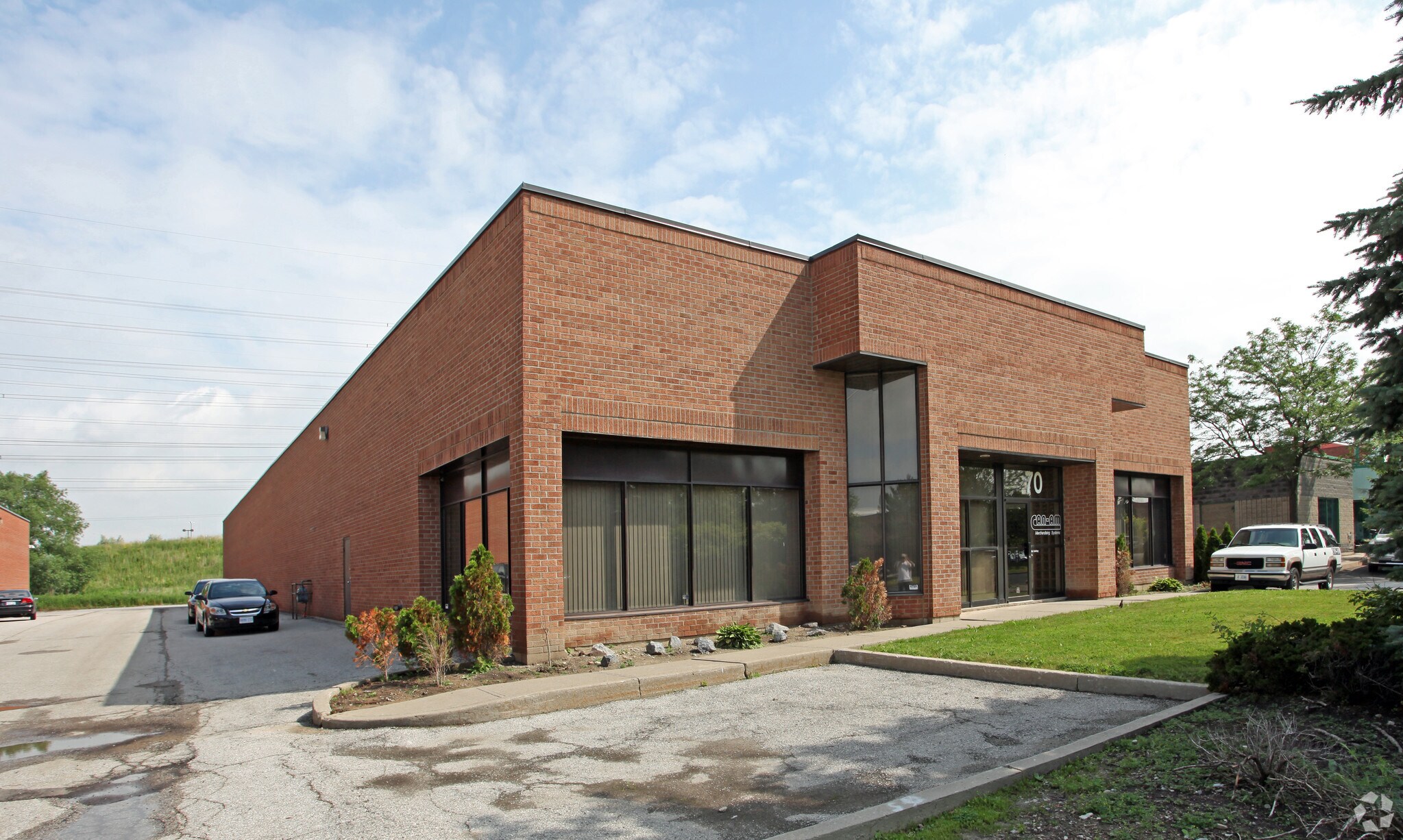 70 Shields Ct, Markham, ON à vendre Photo principale- Image 1 de 1