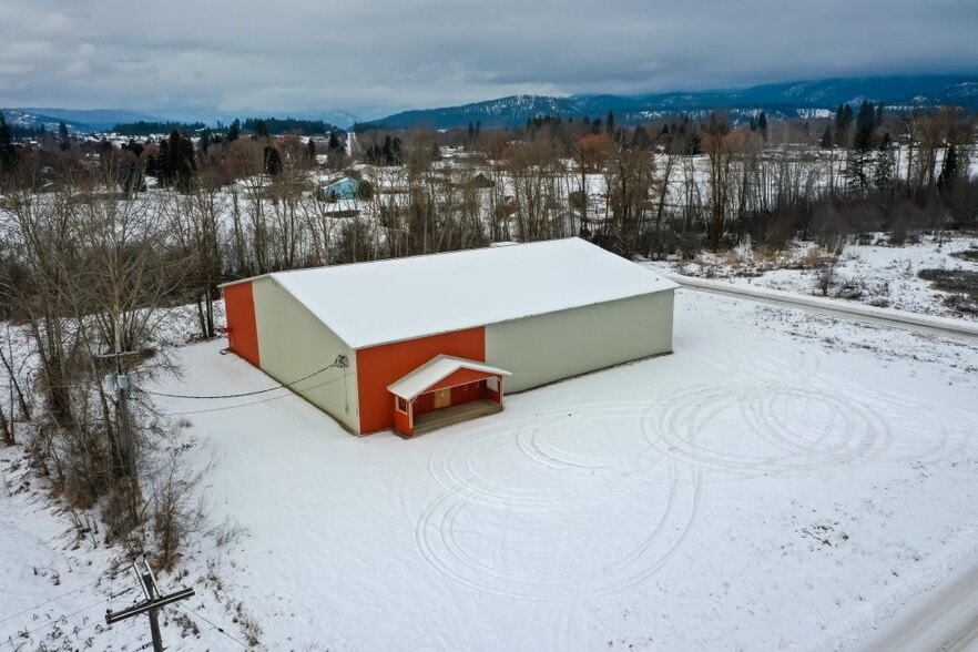 703 N 7th St, Chewelah, WA for lease - Building Photo - Image 3 of 4