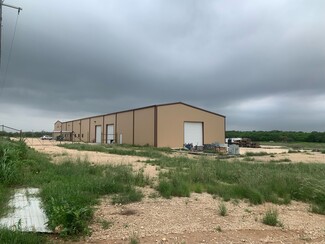 More details for 352 Welco Ln, Jourdanton, TX - Industrial for Lease