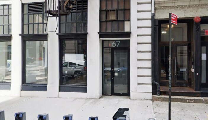 249 Church St, New York, NY for lease - Building Photo - Image 2 of 8