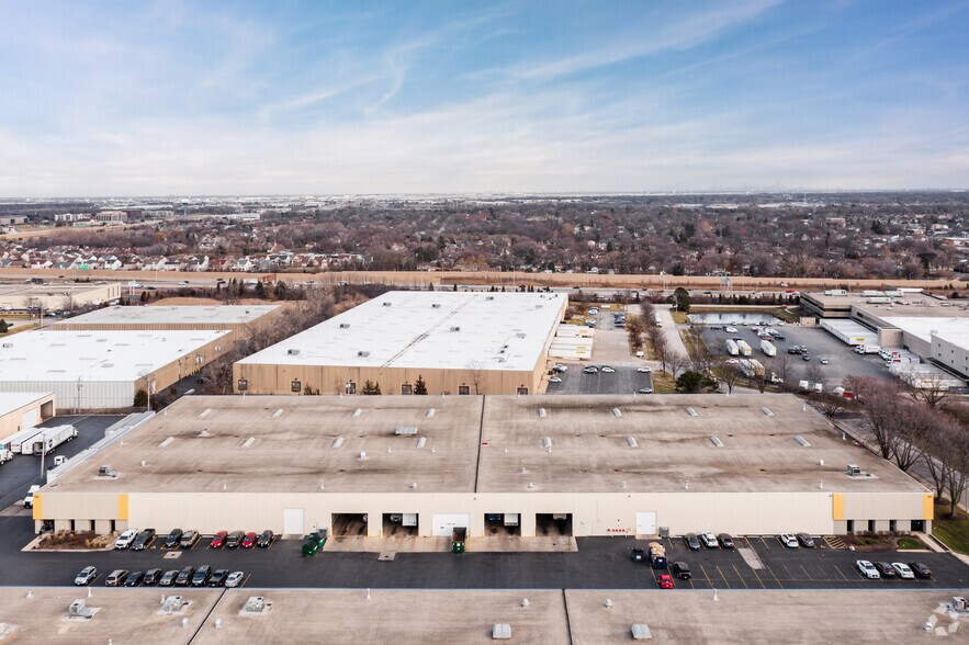 1131-1139 Bryn Mawr Ave, Itasca, IL à louer - Aérien - Image 2 de 4