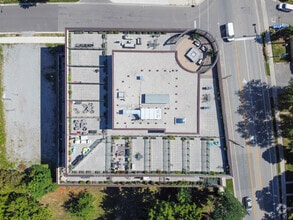 205 Lakeshore Rd, Oakville, ON - AERIAL  map view