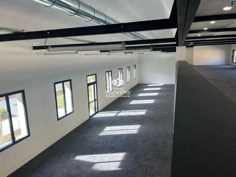 Bureau dans Vénissieux à vendre - Photo intérieure - Image 3 de 6