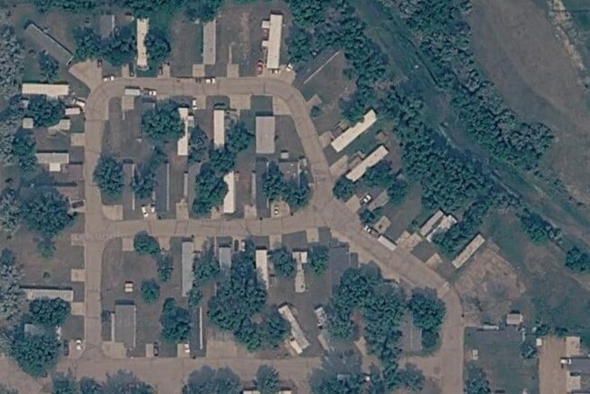 More details for 2600 University Ave, Williston, ND - Multifamily for Auction