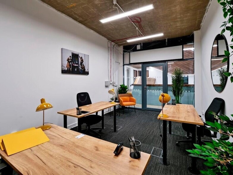 197-211 Richmond Rd, London for lease - Building Photo - Image 3 of 42