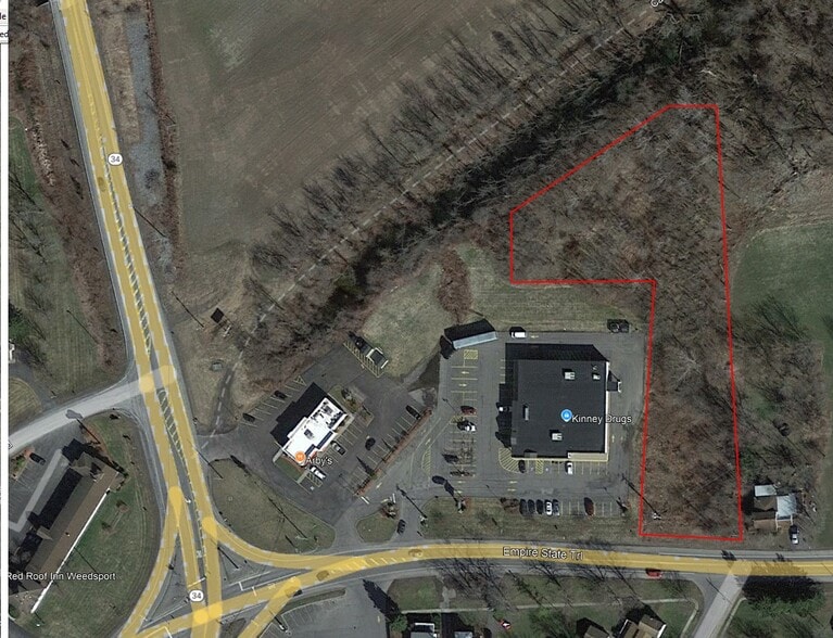 2795 State Route 31, Weedsport, NY à vendre - Photo du bâtiment - Image 1 de 1