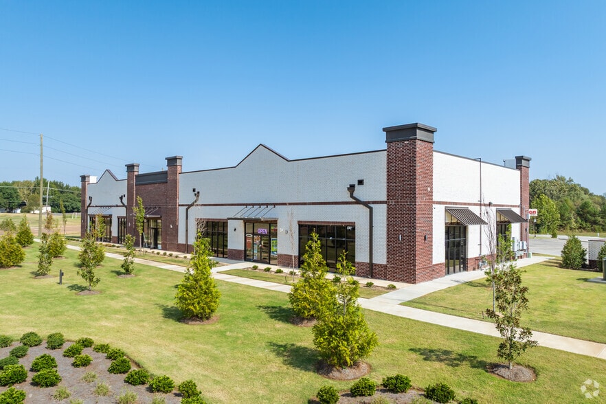 5048 Getwell Rd, Southaven, MS for lease - Primary Photo - Image 1 of 4