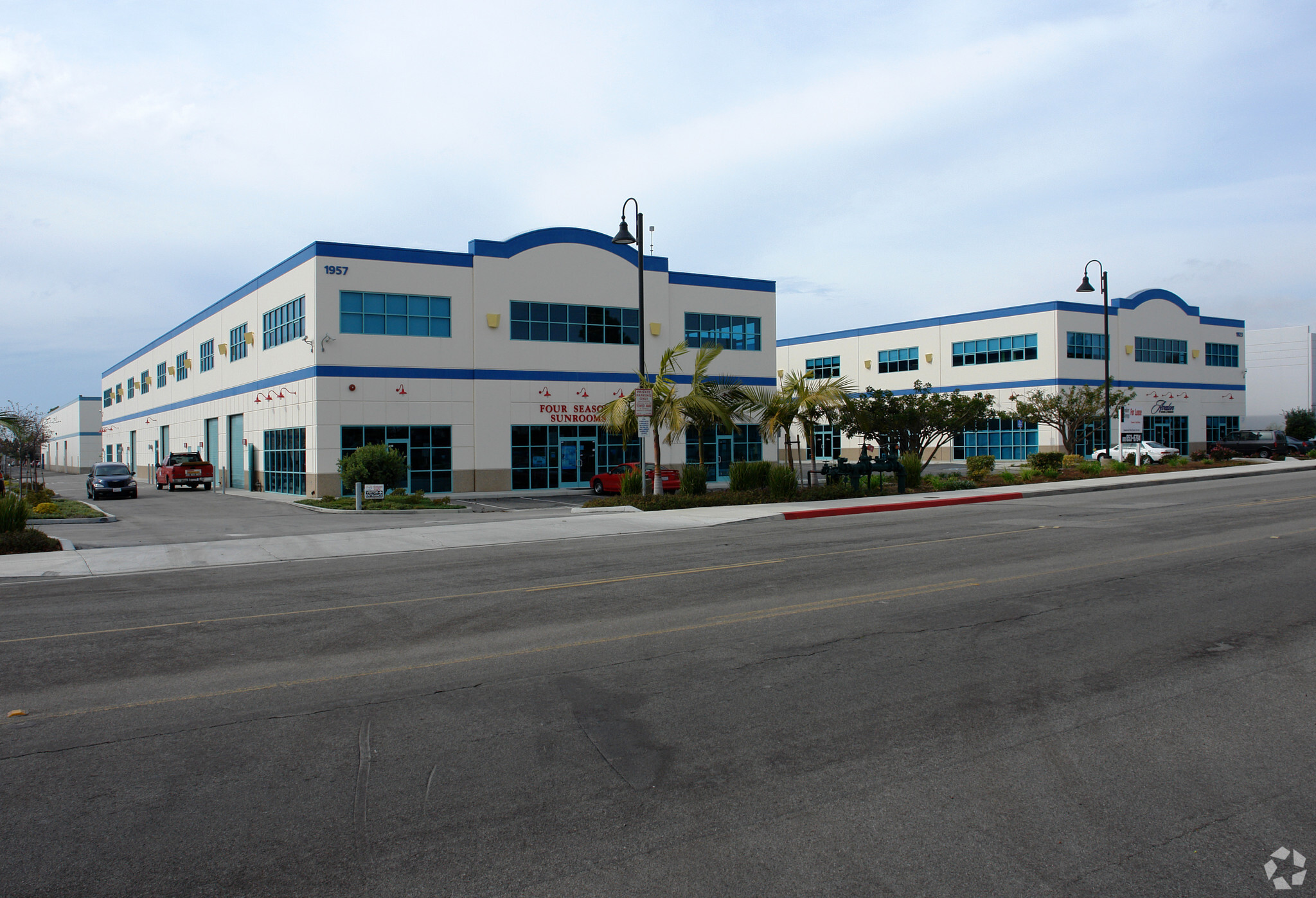 1957 Eastman Ave, Ventura, CA for lease Primary Photo- Image 1 of 23