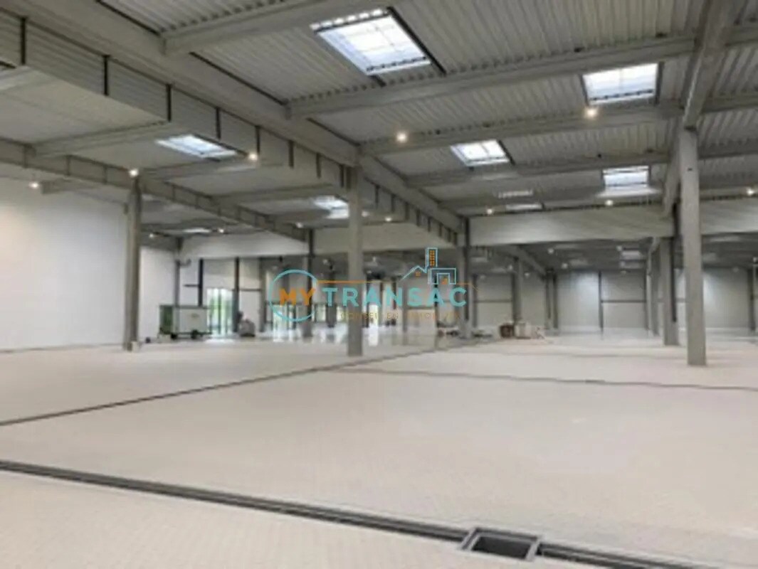 Flex in Sucy-en-Brie for lease Building Photo- Image 1 of 14