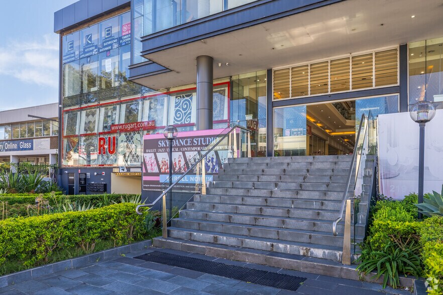 219 Parramatta Rd, Auburn à louer - Photo du bâtiment - Image 3 de 5