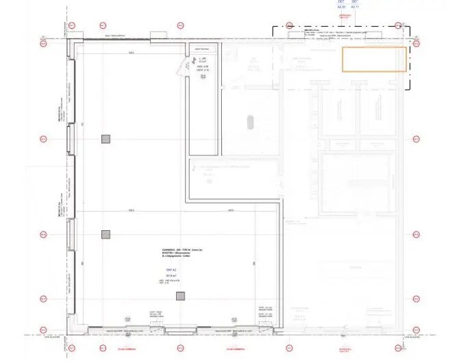Retail in Saint-Denis for lease - Building Photo - Image 2 of 9