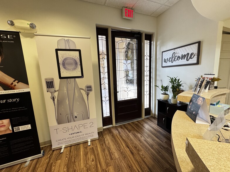 4691-4695 Old Canoe Creek Rd, Saint Cloud, FL for lease - Building Photo - Image 3 of 15