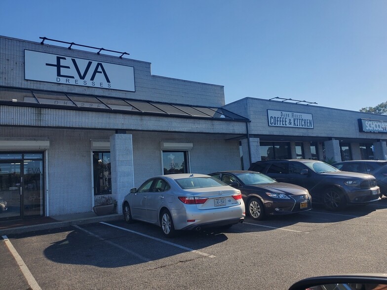 4830-4848 Sunrise Hwy, Sayville, NY for lease - Building Photo - Image 3 of 15