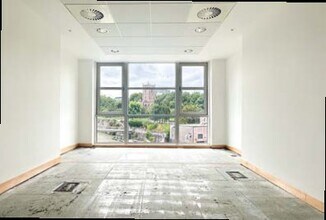 1 Queen St, Bristol for lease Interior Photo- Image 2 of 4