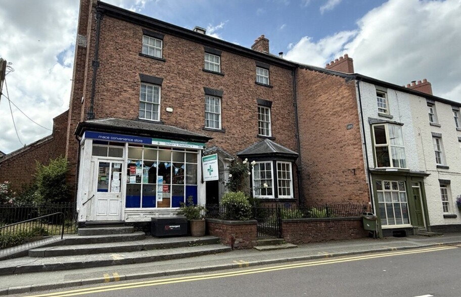 27 High St, Llanfyllin à vendre - Photo du bâtiment - Image 2 de 8