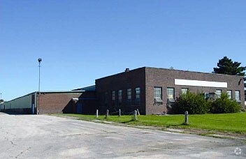 1700 E Aurora Ave, Des Moines, IA à louer - Photo du bâtiment - Image 3 de 3