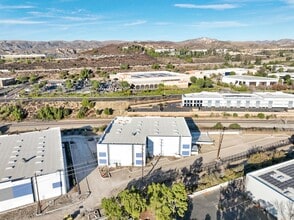 NEC Madera Rd & Easy St, Simi Valley, CA for lease Building Photo- Image 2 of 9