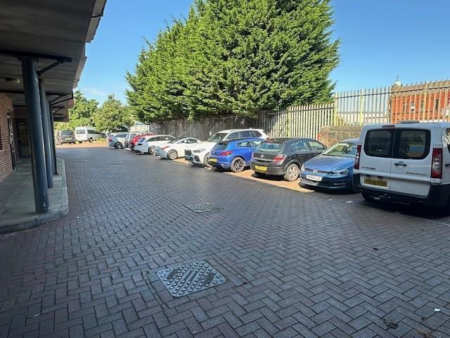 Ivy St, Birkenhead for lease - Building Photo - Image 2 of 10