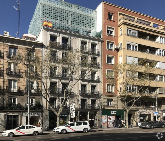 Calle de la Princesa, 59, Madrid, Madrid à louer - Photo du bâtiment - Image 2 de 2