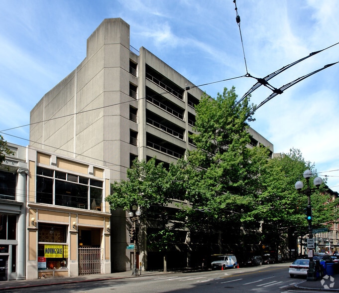 721 1st Ave, Seattle, WA for lease - Building Photo - Image 3 of 3