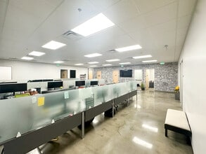 19700 Magellan Dr, Torrance, CA for lease Interior Photo- Image 2 of 32