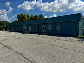1319 E Highway H, Liberty, MO for lease Building Photo- Image 1 of 2