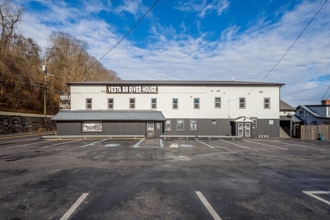 More details for 578 Front St, Fredericktown, PA - Retail for Sale