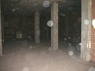 Plus de détails pour Multi-résidentiel à vendre