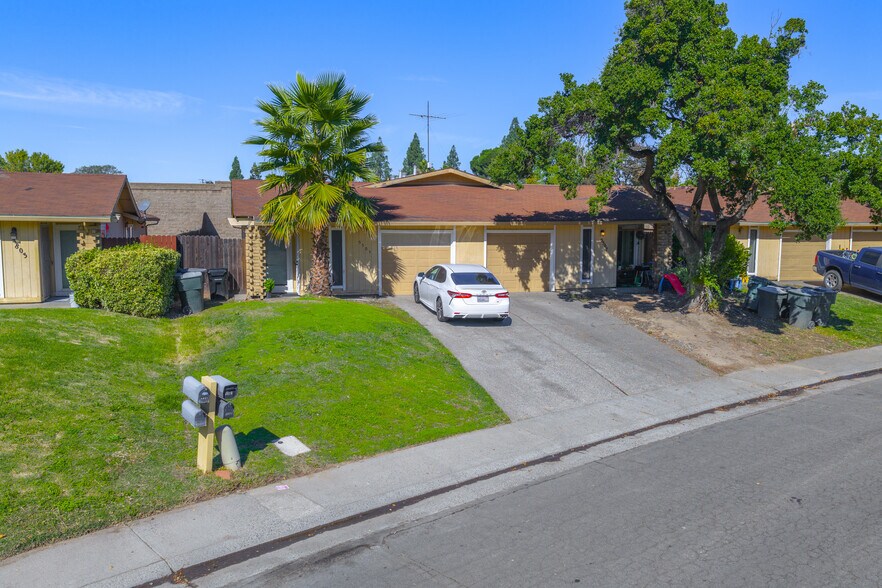 5505 Missie Way, Sacramento, CA for sale - Building Photo - Image 2 of 10