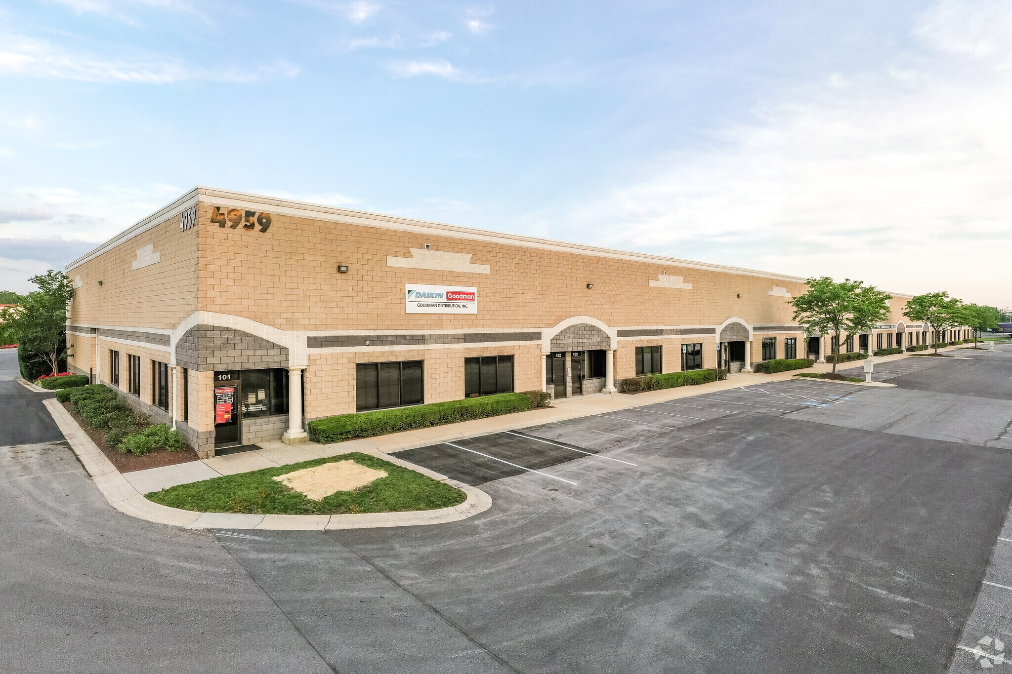 4959 New Design Rd, Frederick, MD à louer Photo du bâtiment- Image 1 de 3