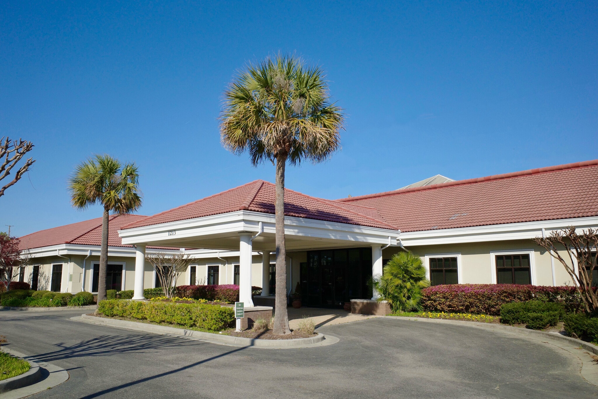 1213 culbreth Dr, Wilmington, NC for lease Primary Photo- Image 1 of 21