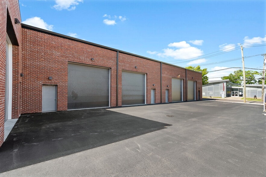 209 South Ave, Staten Island, NY for lease - Building Photo - Image 3 of 15