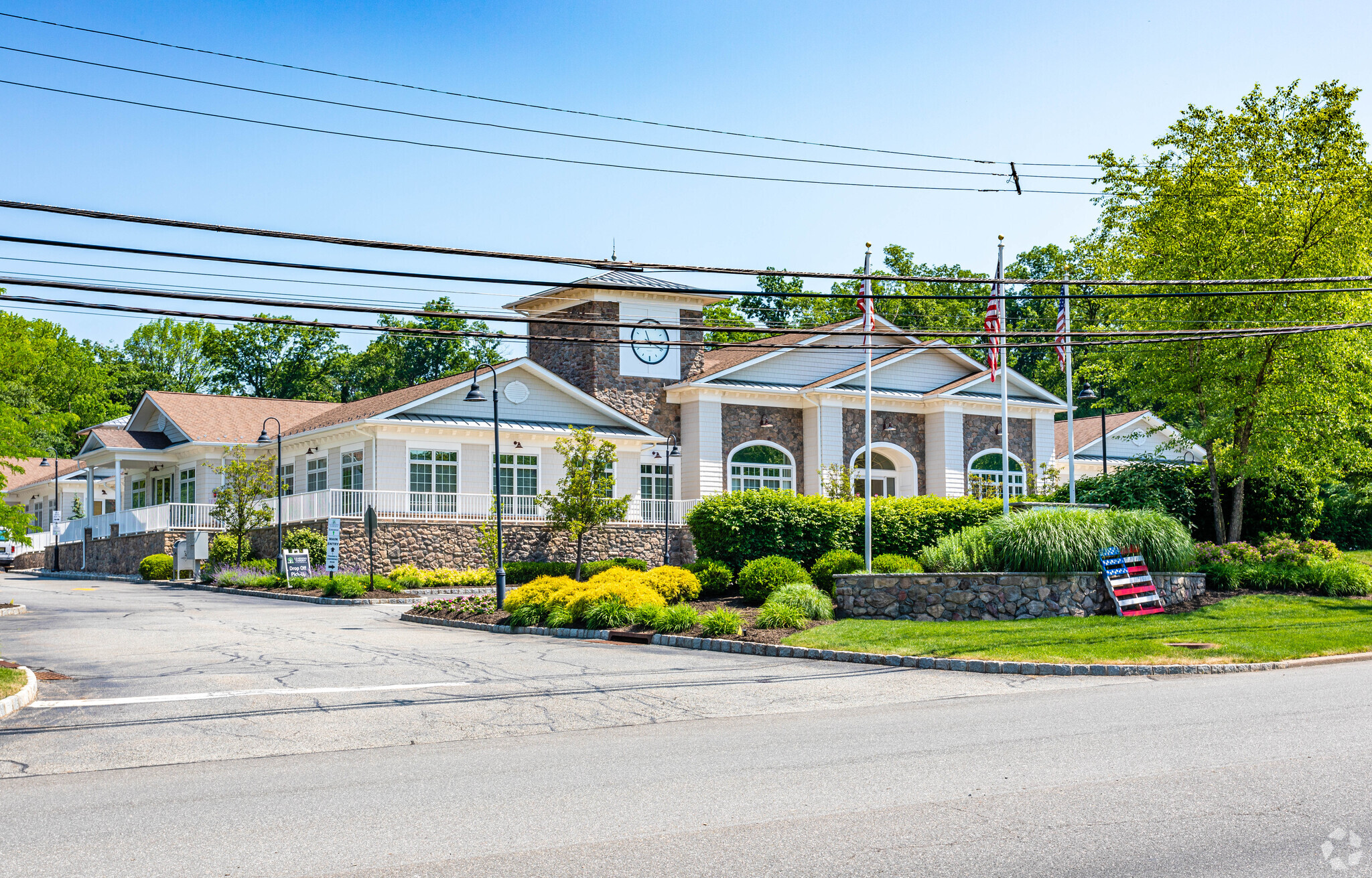 330 Changebridge Rd, Montville, NJ for lease Primary Photo- Image 1 of 4