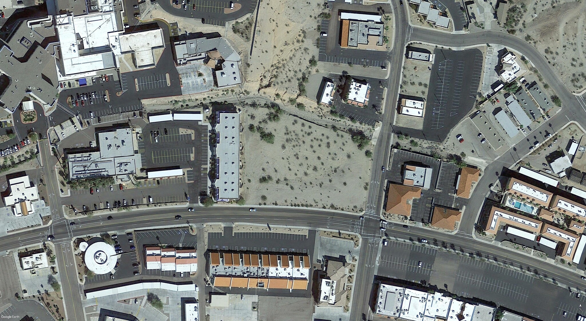 Riviera Drive, Lake Havasu City, AZ à vendre Photo principale- Image 1 de 9