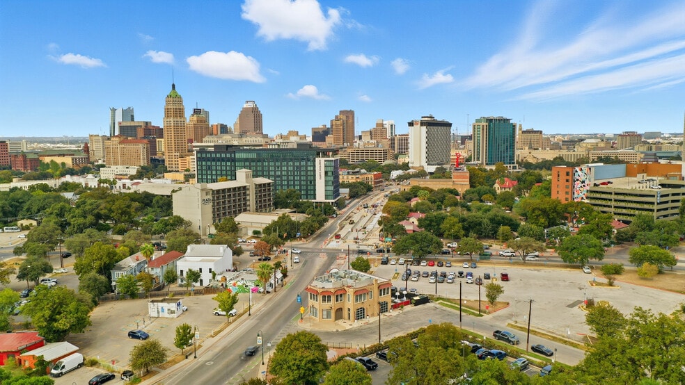 604 S Alamo St, San Antonio, TX for sale - Building Photo - Image 3 of 28