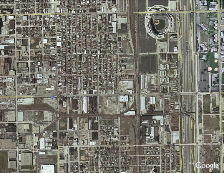 815 W Pershing Rd, Chicago, IL à louer - Aérien - Image 2 de 10