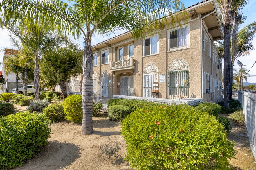 3601-3605 W Washington Blvd, Los Angeles, CA à vendre - Photo du bâtiment - Image 2 de 15