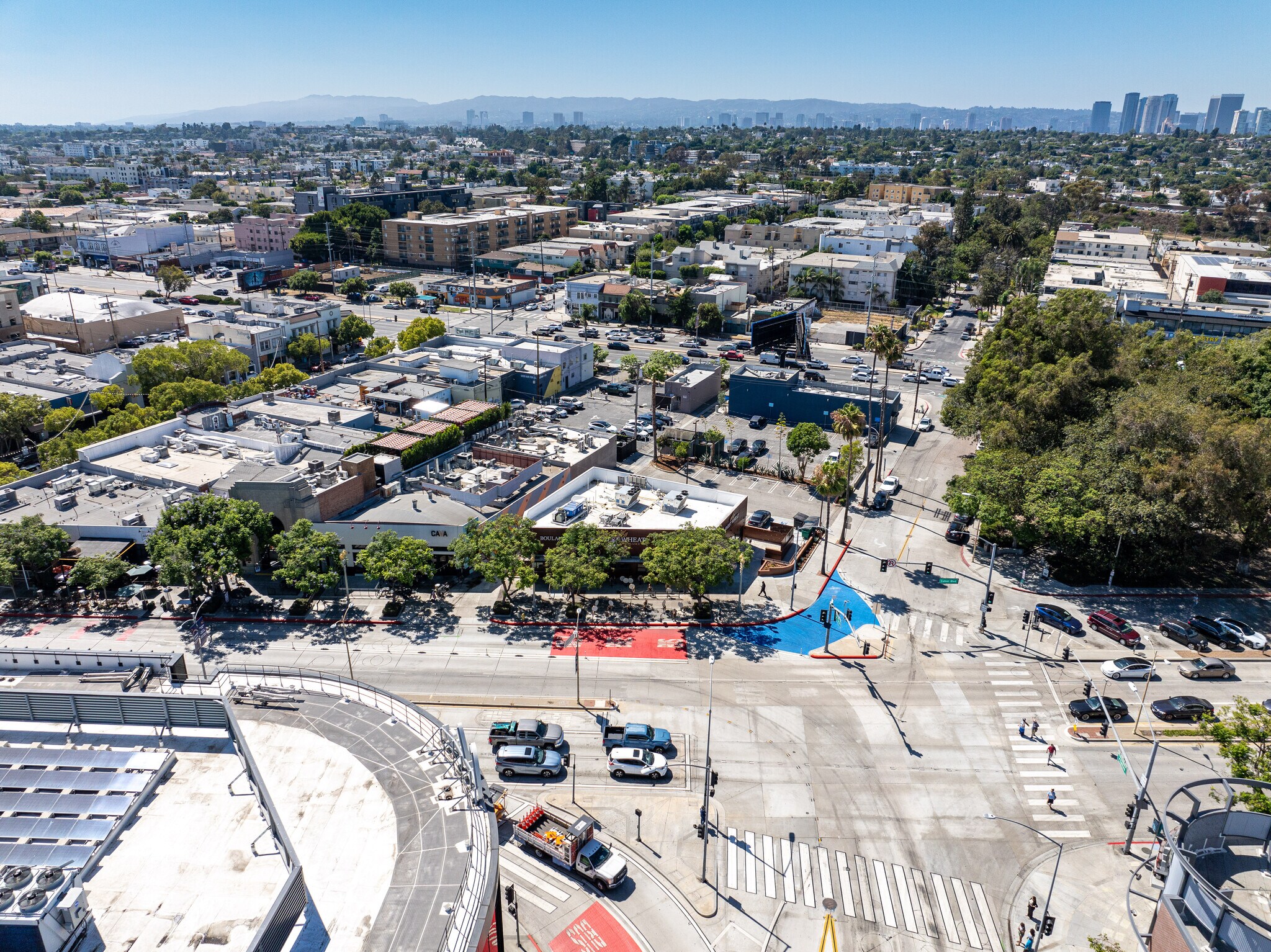 9343 Culver Blvd, Culver City, CA à vendre Photo du bâtiment- Image 1 de 1