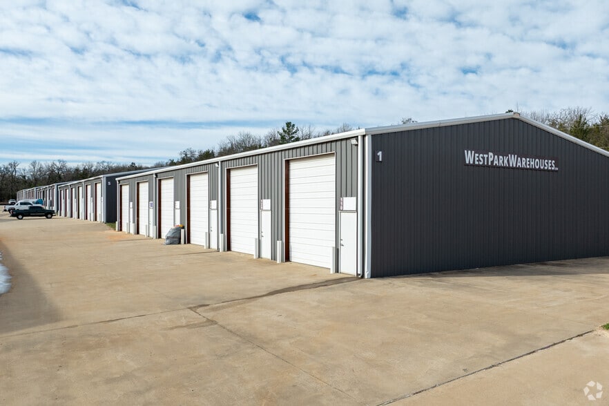 12095 Spur 364, Tyler, TX for sale - Primary Photo - Image 2 of 13