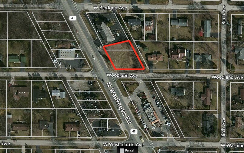 115-119 N Waukegan Rd, Lake Bluff, IL à vendre - Aérien - Image 2 de 6