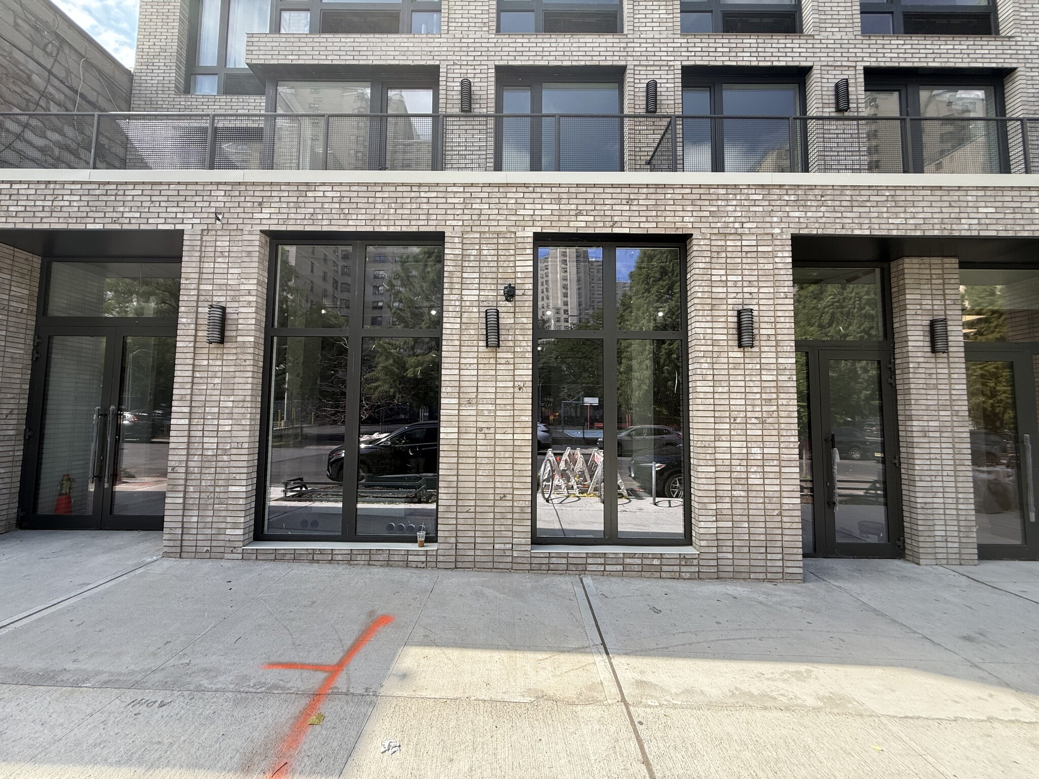 526 Baltic St, Brooklyn, NY for lease Primary Photo- Image 1 of 6