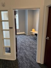 47-49 N Christian St, Lancaster, PA for lease Interior Photo- Image 1 of 4