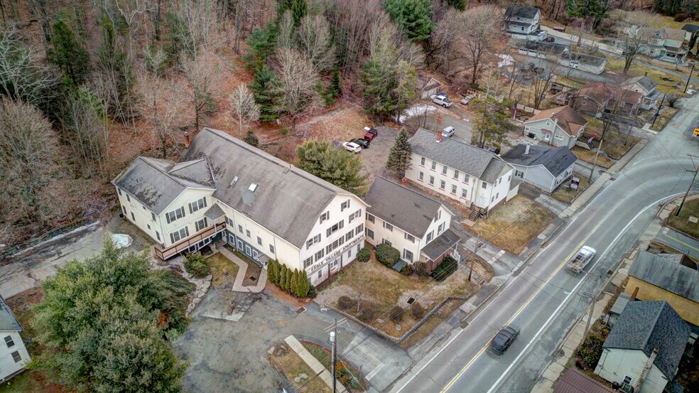 141 Bellemonte Ave, Hawley, PA à vendre - Photo du bâtiment - Image 3 de 118