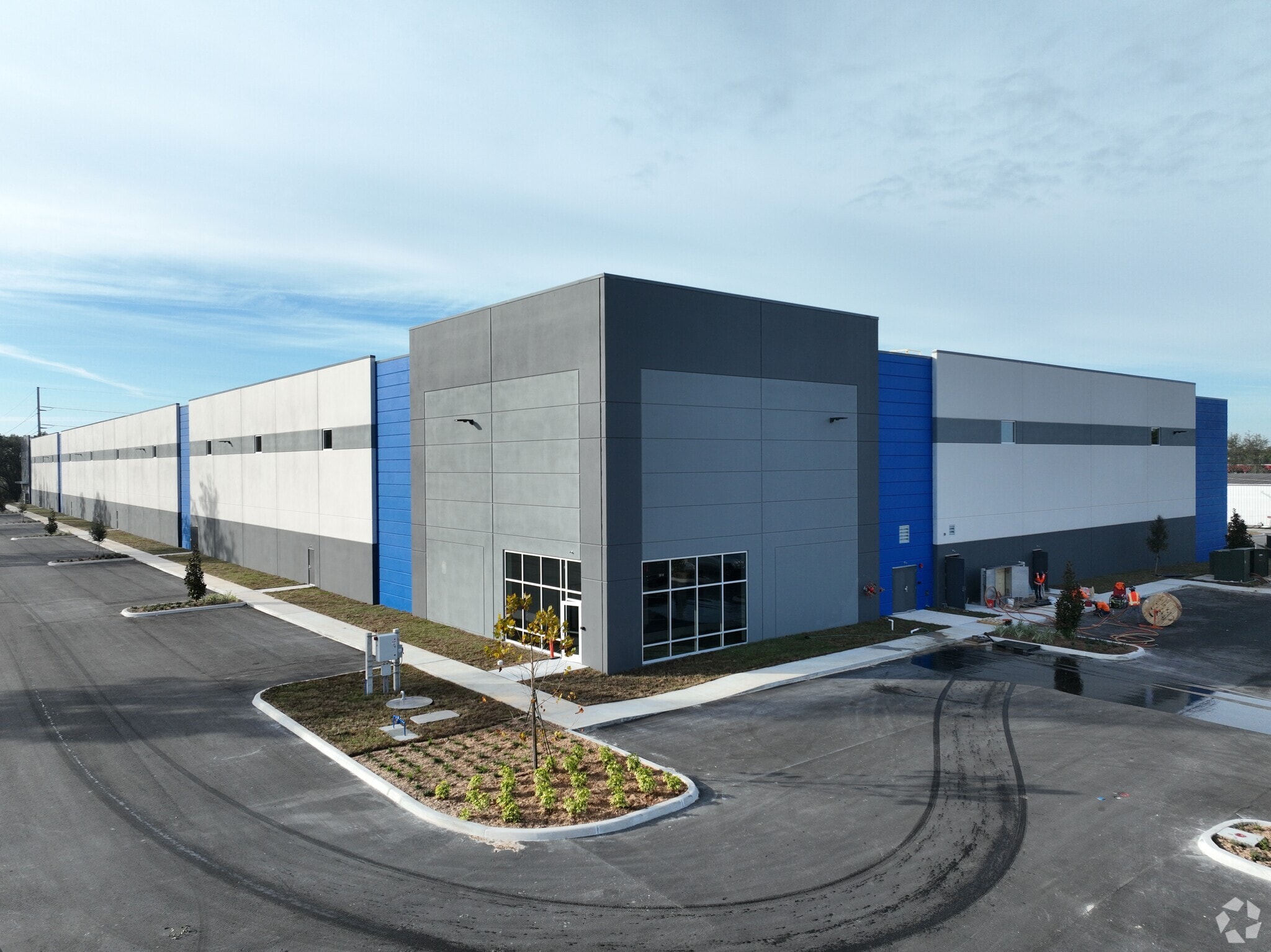 4908 W Linebaugh Ave, Tampa, FL for lease Primary Photo- Image 1 of 3