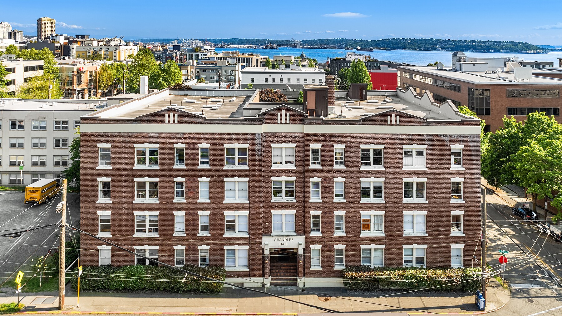 119 W Roy St, Seattle, WA à vendre Photo du bâtiment- Image 1 de 16