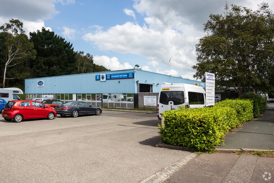 79-81 Castleham Rd, St Leonards On Sea for lease - Building Photo - Image 2 of 2