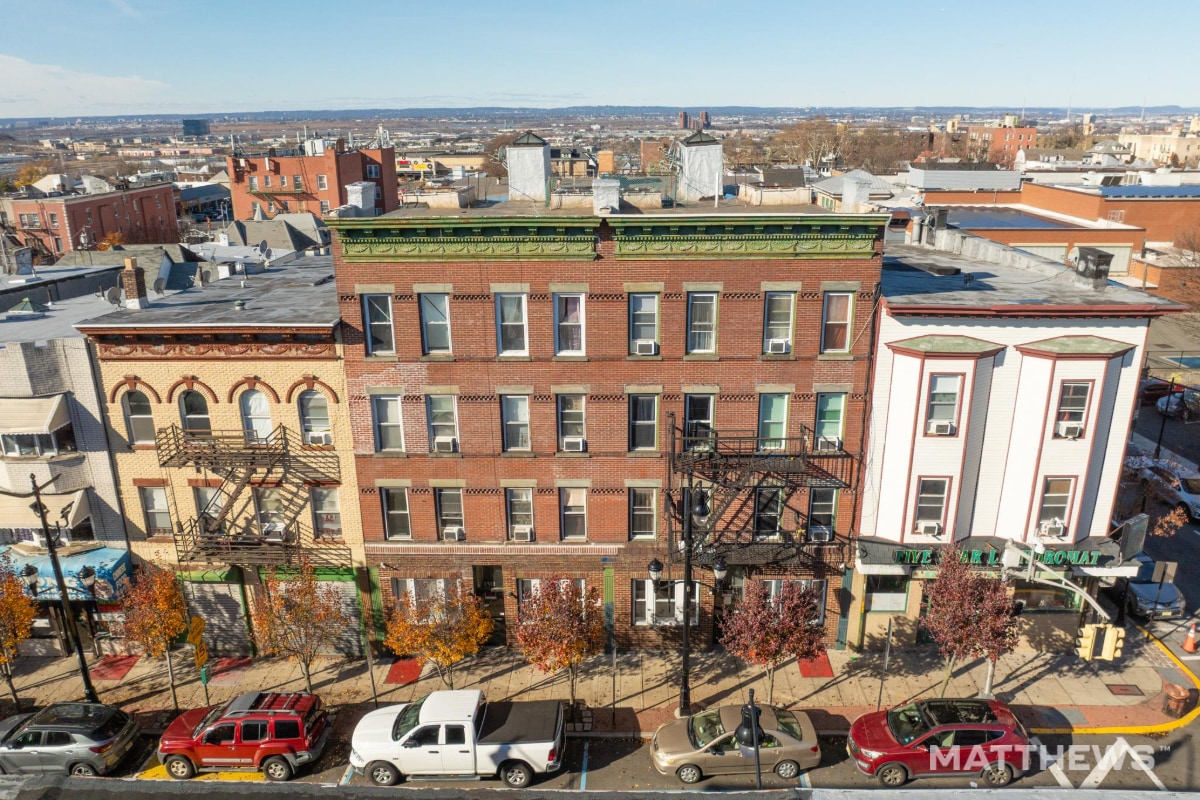 1511 Summit Ave, Union City, NJ for sale Primary Photo- Image 1 of 5
